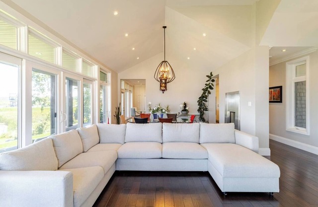 Swan Cove Waterfronts Retreat