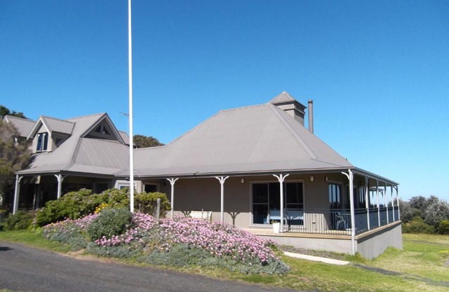 Swan Lake Guest House