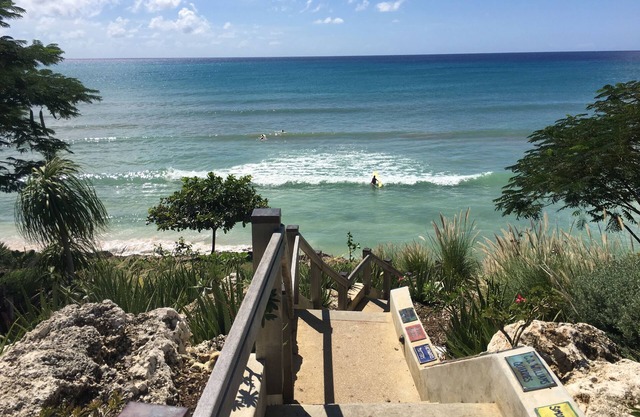 Sweet 2 Bedroom Apt pasos de Ocean and Surfing