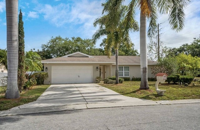 Sweet home in the heart of Sarasota.