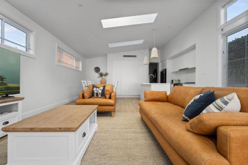 Sweet Seymour - 3 Bed 2 Bath Cosy & Modern Home