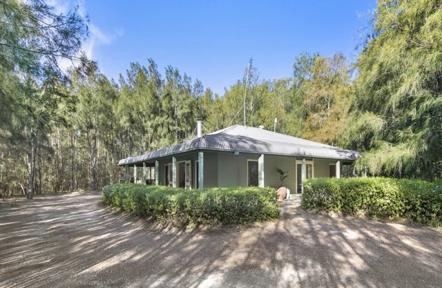 Billabong Moon - Casuarina Cottage