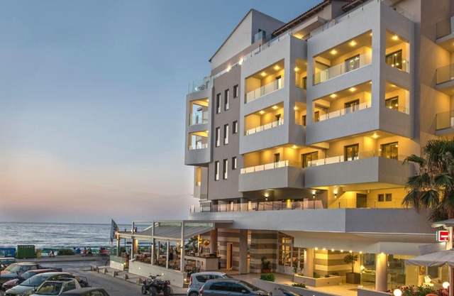 Swell Boutique Hotel