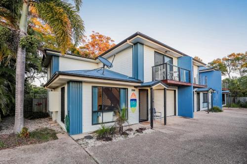 Swell Life - Spacious 3-Bedroom Retreat in Central Agnes Water