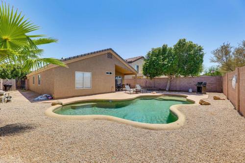 Swim and Unwind Wildrose Retreat in Mesa!