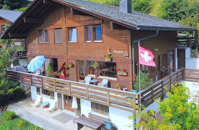 SwissHut Stunning Views Alps - Apart. Mungge