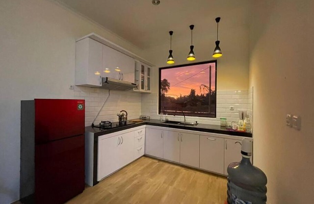 SYARIAH - Cozy 3BR House - 8min From City Centre by Sakura
