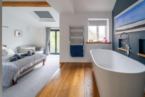 Sybil Cottage 4