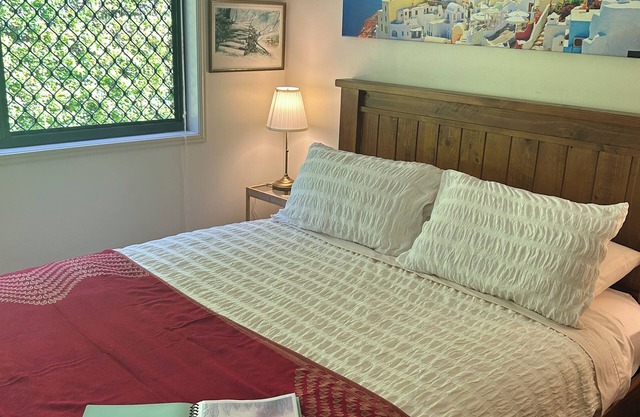 SYNERGY BEACHSIDE NUDIST RETREAT KB a/c Dog Friendly!