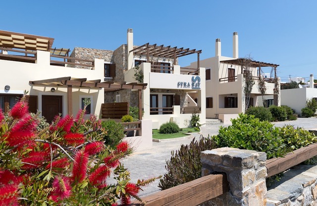 Syra Bay