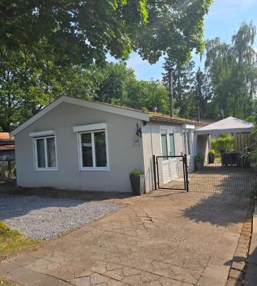 T'chaletje met hottub