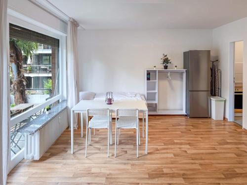 T&K Apartments - Krefeld - 1 Zimmer Apartment mit schönem Gartenblick - 25min FAIR DUS