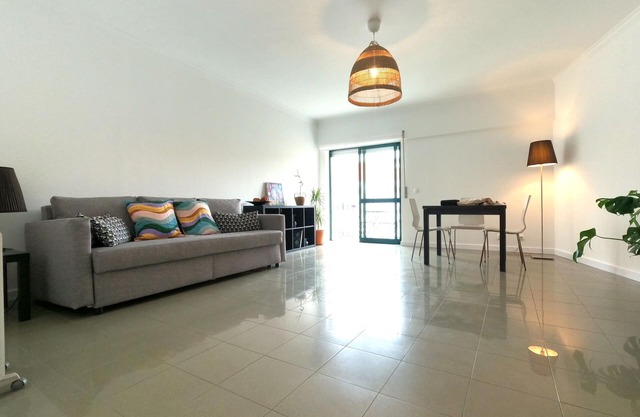T1 Cacilhas – Balcony & River View, Almada, Lisbon