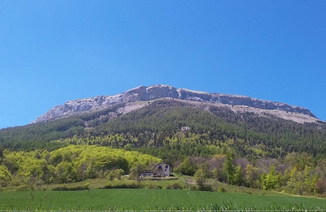 T2 44 m2 - En el campo con vistas excepcionales.