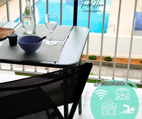 T2 avec Terrasse & Piscine, Plage à 10 min, Parking