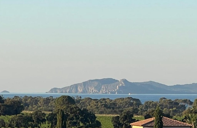 T2 cabine La Londe les Maures 4 personnes magnifique vue mer