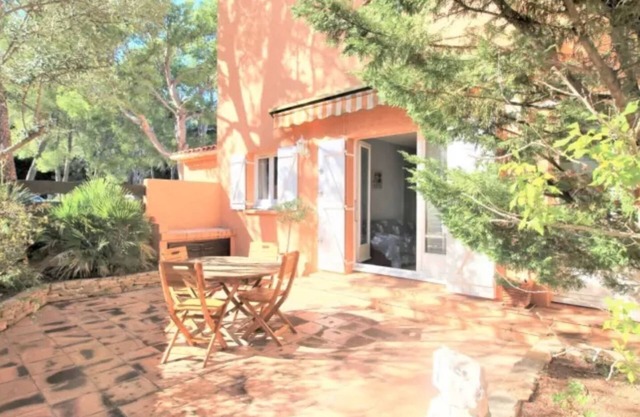 T2 - Large Terrace - Quiet - 350m from La Rainette Beach