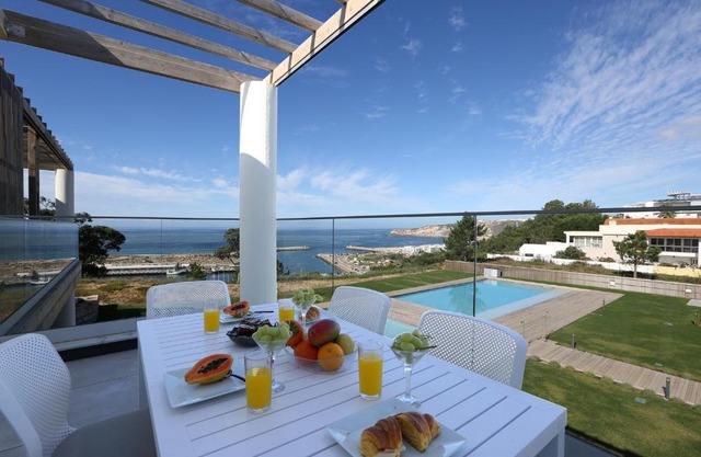 T2-Marina Mar-Condomínio de Luxo
