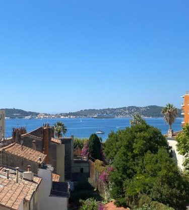 T2 vue mer Toulon plage Mourillon
