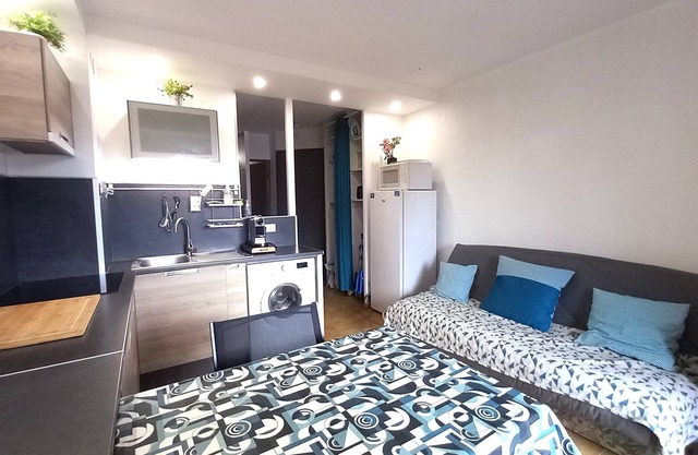 T3 air-conditioned 100 m beach and port Miramar terrace and parking
