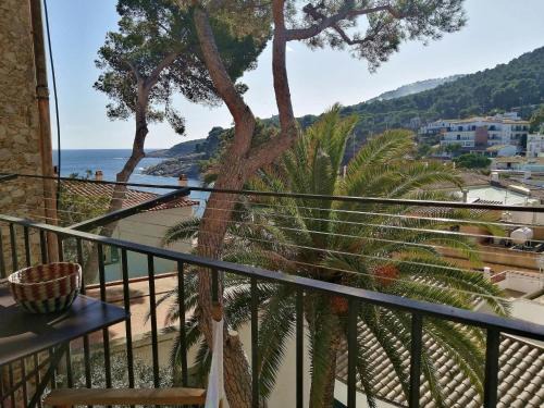 T4 · Beachside escape with unbeatable views