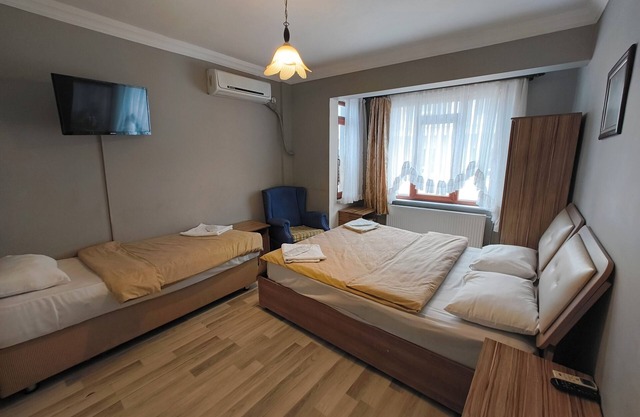 Taç Home