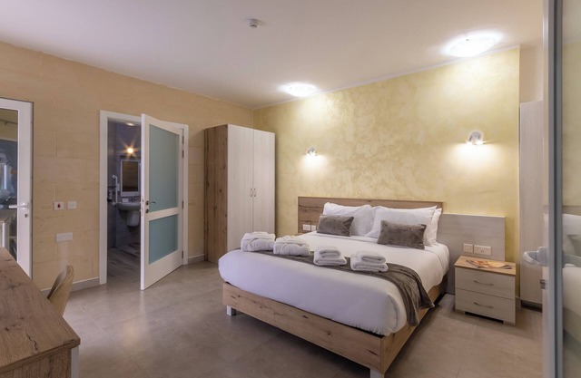 Ta'Battista B&B & Pool - Ta'Pinu, IX-XEWKIJA, GĦAWDEX, Malta
