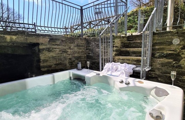 Ta Mill Dairy Cottage in a Stunning Retreat
