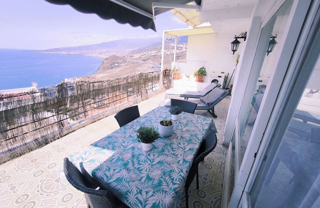 Tabaiba Sunset Sea Views