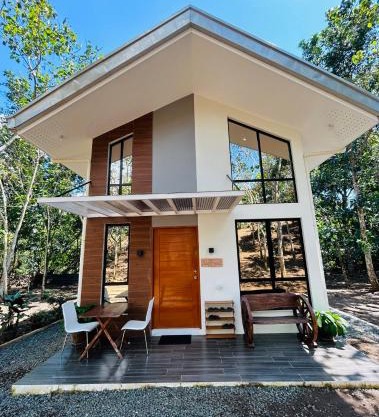 Tagaytay's Cozy Loft-type Forest House and Camp