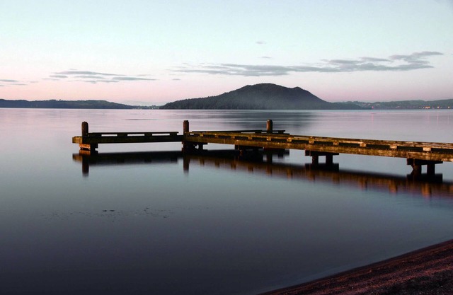"Taha Moana" Step out the door onto the lake front