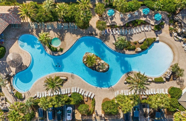 Nuevo listado ~ ¡Reserva todas las noches! 3 King Mstrs + 2 Q, enorme piscina de la laguna
