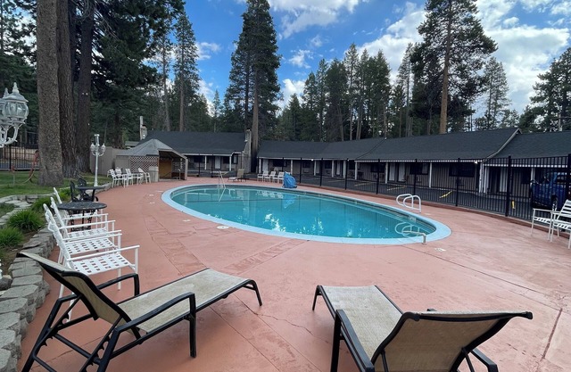 Tahoe Hacienda Inn