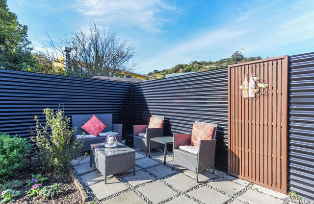 Tahunanui Shoreside - Nelson Holiday Home
