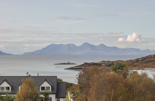 Taigh Na Talia, MALLAIG