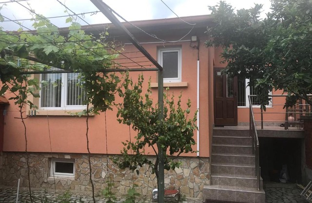Tainov House