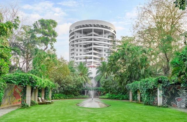 Taj Wellington Mews, Mumbai