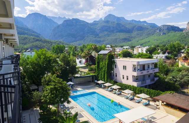 Tal Beach Hotel