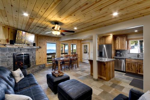 Tall Pine Chalet home
