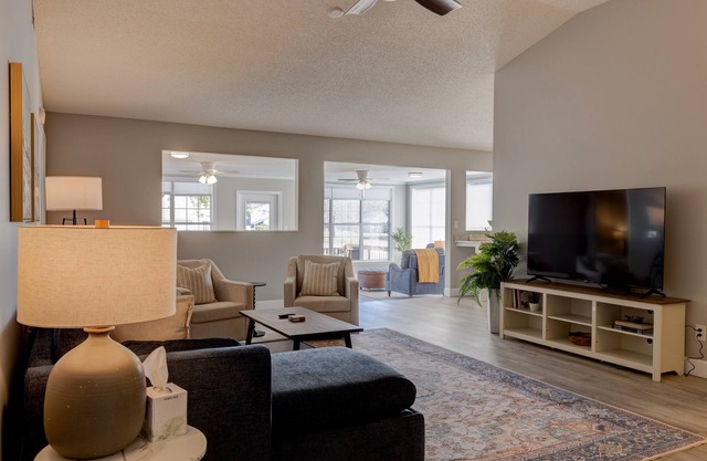 Tall Timbers Waterfront Oasis: 3BR / 2 BATH Retreat with Garage