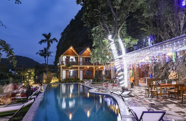 Tam Coc Charming 2