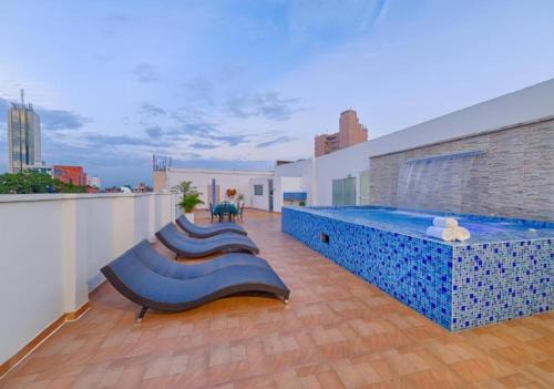 TAMA Hotel Granada Real Cali