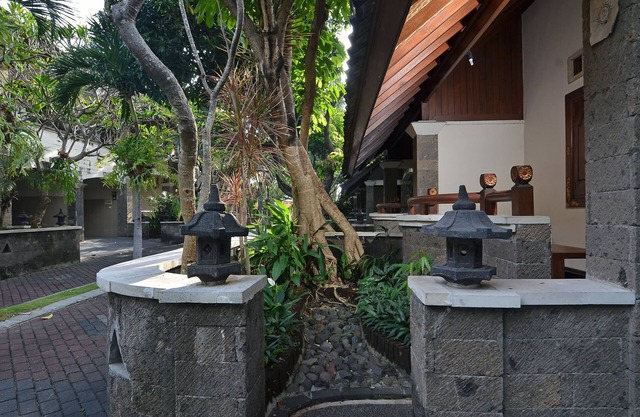 Taman Ayu 212