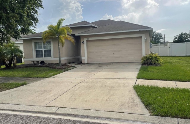 Tampa Bay Large Vacation Home