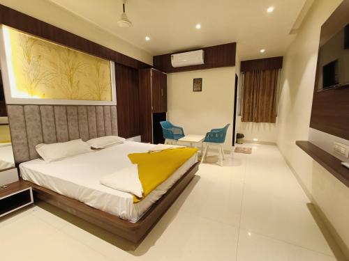 Tanish Lodging & Boarding