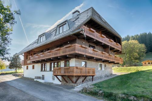 Tannenhof Fischbach - Fewo 7 "Barsch" - Schluchsee, 4 Schlafzimmer, E-Auto Ladestation