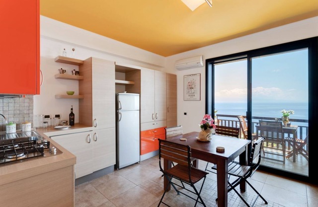 Taormina Panoramic Seaview Apartment