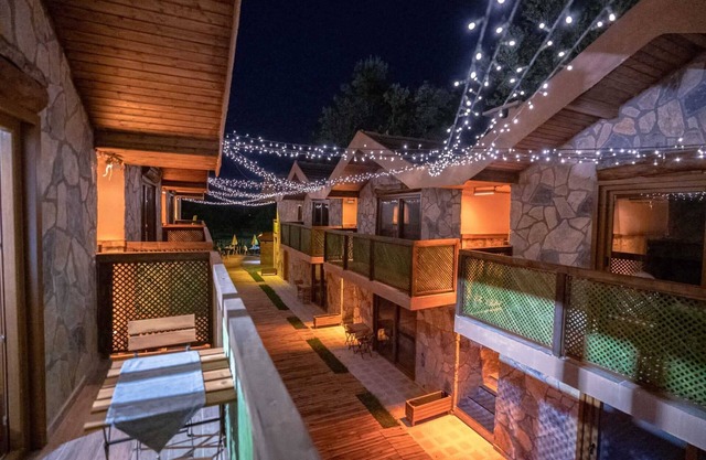 Taş Mahall Luxury Hotel