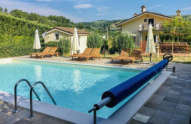 Tasteful and beautiful property surrounded by idyllic nature in Cellino Attanasio.