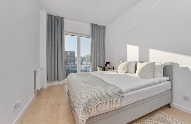 Tasteful Apartment in Wroclaw by Renters